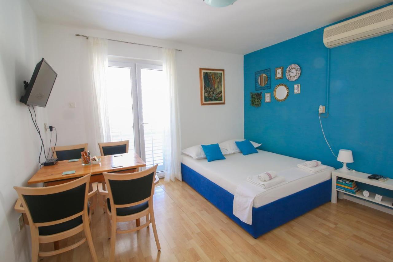 Apartment Bili-Sea View Apartment In The Center Makarska Exterior foto