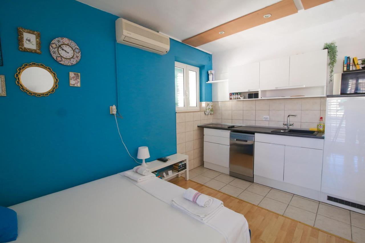 Apartment Bili-Sea View Apartment In The Center Makarska Exterior foto