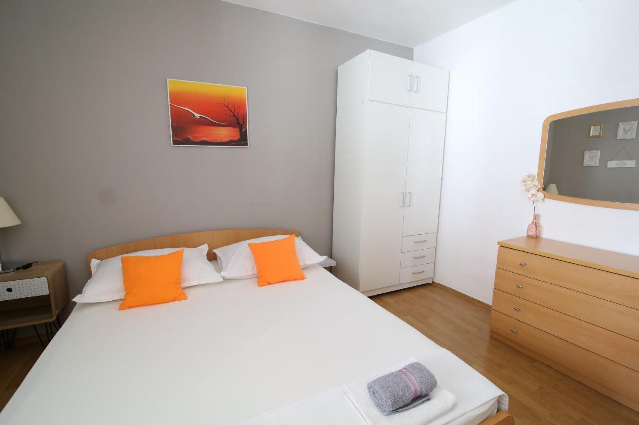 Apartment Bili-Sea View Apartment In The Center Makarska Exterior foto